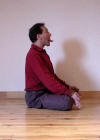 yoga.com pose une variante de jhiva mudra