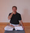 Yoga: nadi shodhana, la respiration alternée. Position des doigts n°4.